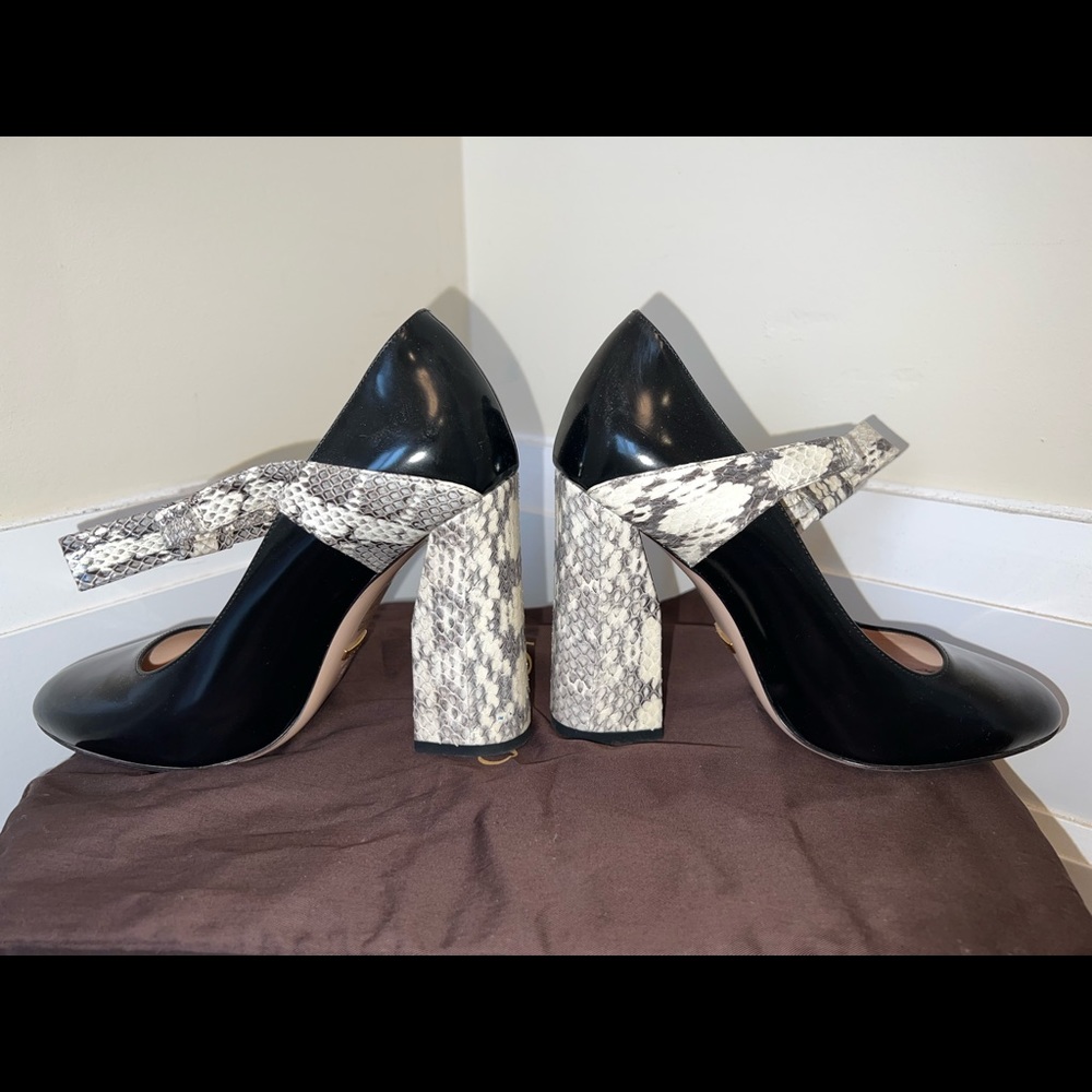 Gucci heels - Picture 1 of 6